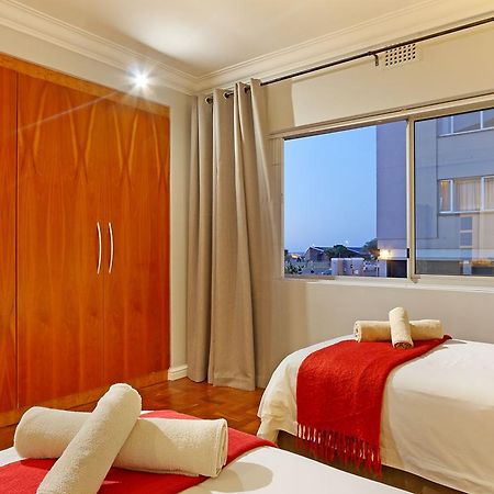 Afribode'S Adenium Beachfront Apartment Cape Town Exterior foto