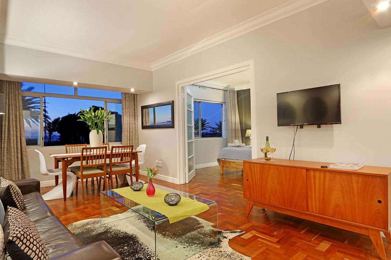 Afribode'S Adenium Beachfront Apartment Cape Town Exterior foto