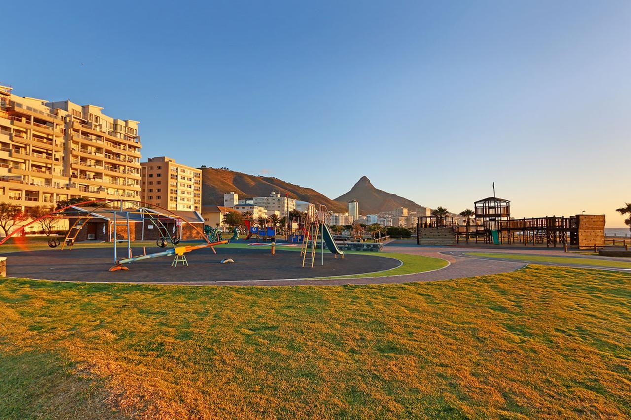 Afribode'S Adenium Beachfront Apartment Cape Town Exterior foto